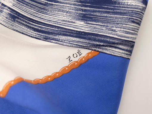 Foulard Hermès Paris Samouraï en 100% soie bleu